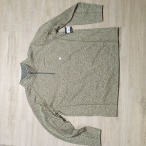 New Eddie Bauer mens sweatshirt